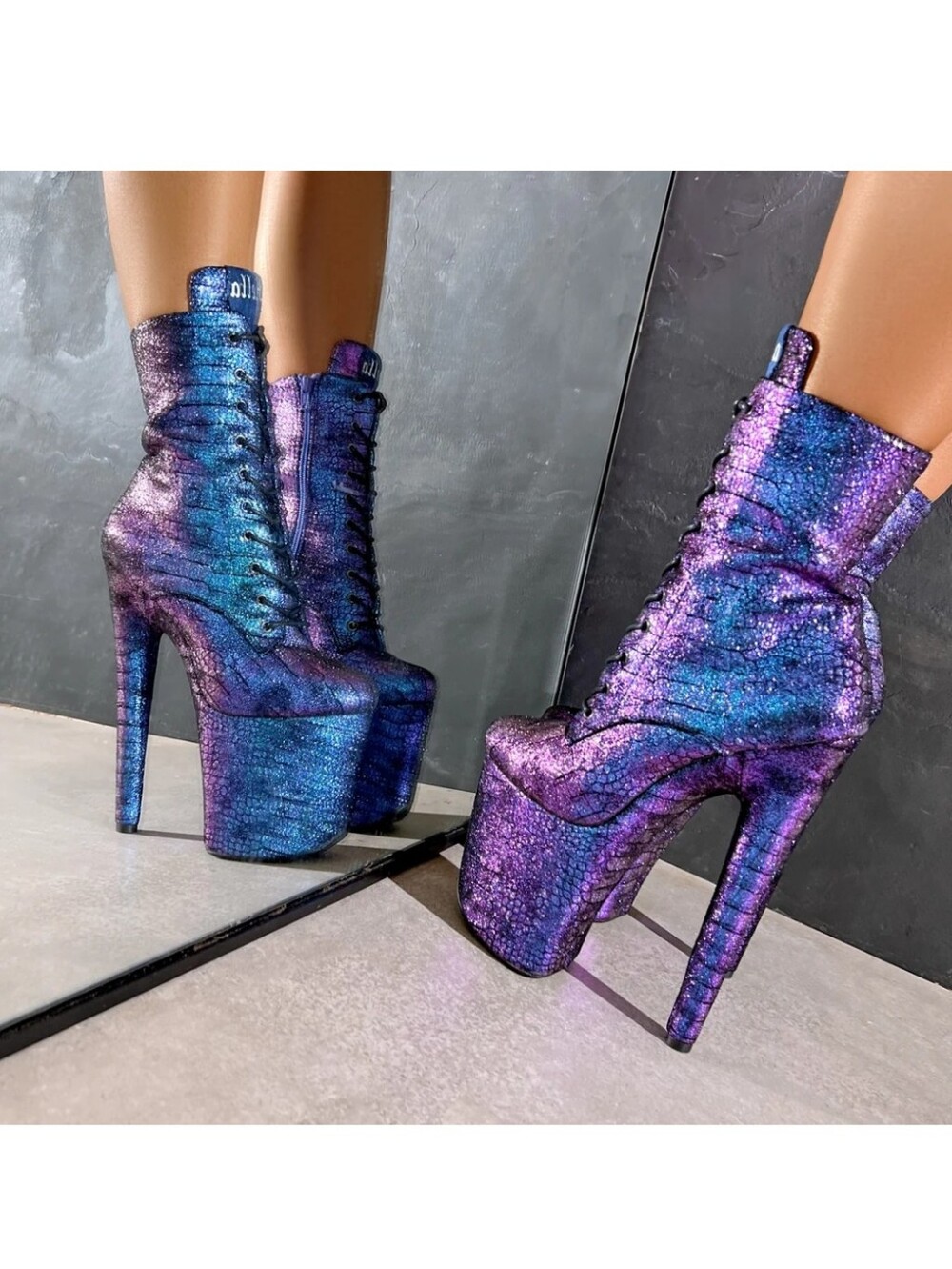 Hella Heels - Midnight Mermaid Boot - 8inches - US6 - Picture 2 of 8